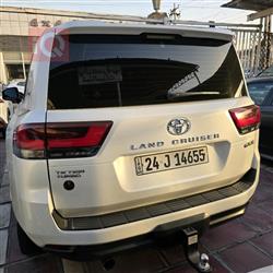 تويوتا لاندكروزر